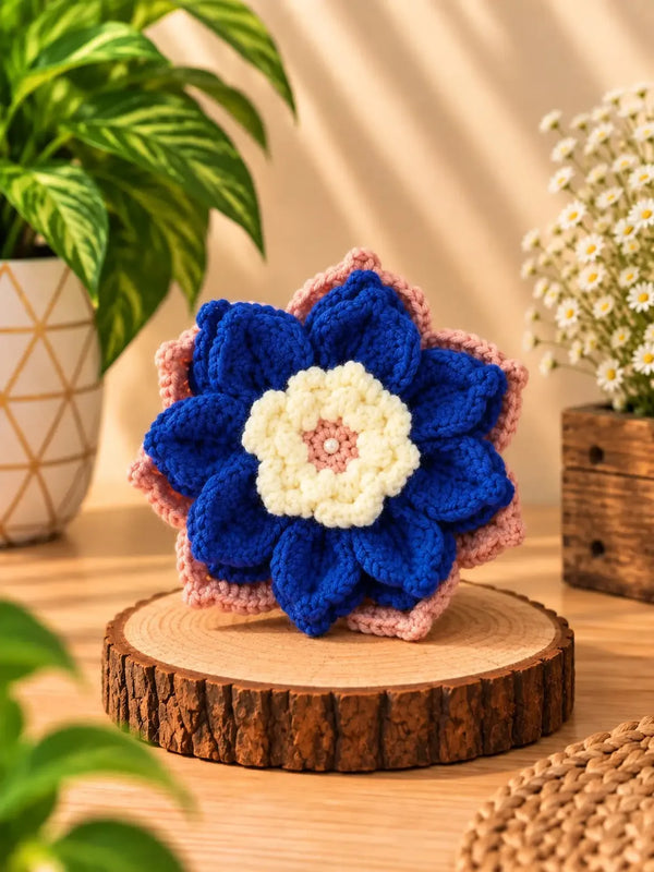 Blue Bloom Buddy